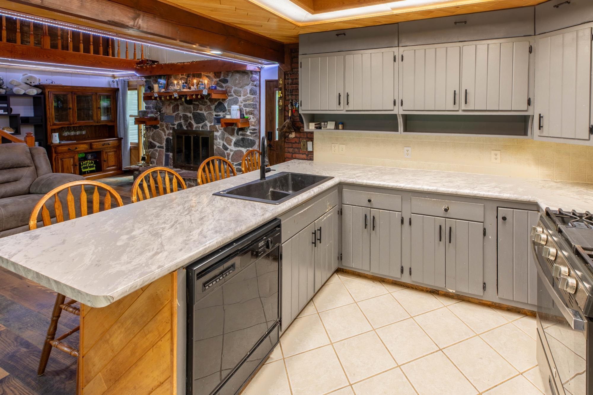 7236 Woodcrest Circle Rhinelander, WI 54501 - Photo 13 of 60 Gallery Image 13
