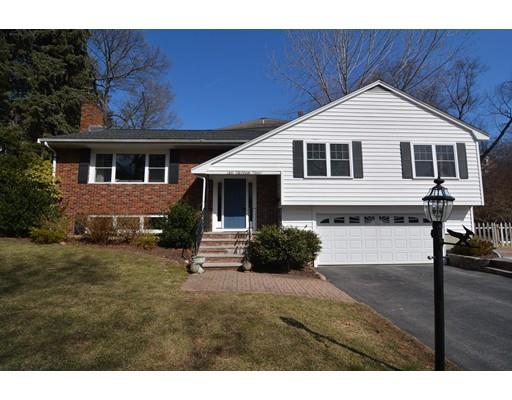 10 Wickham Road Winchester, MA 01890 - Photo 1 of 30 Gallery Image 1
