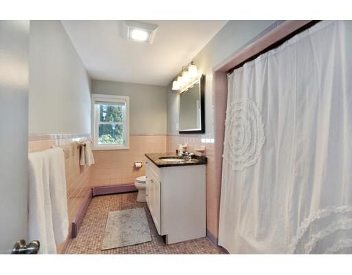 10 Wickham Road Winchester, MA 01890 - Photo 18 of 30 Gallery Image 18