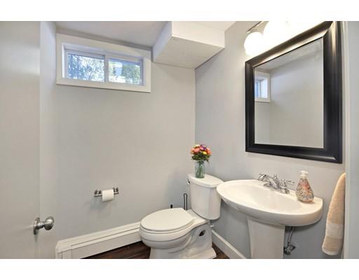 10 Wickham Road Winchester, MA 01890 - Photo 27 of 30 Gallery Image 27