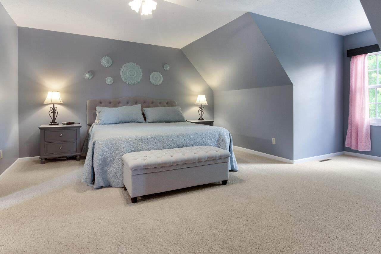 4215 Summerhill Road Traverse City, MI 49684 - Photo 25 of 47 1888593-24.JPG