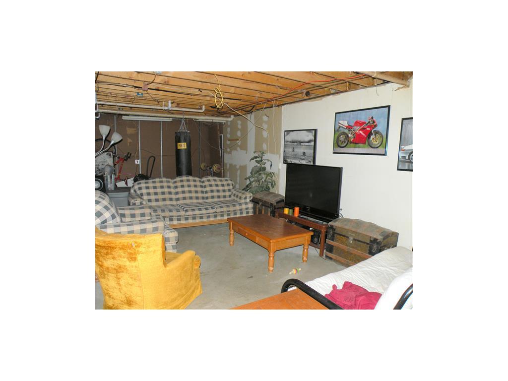 709 Brotzman Road Binghamton, NY 13901 - Photo 12 of 18 Gallery Image 12