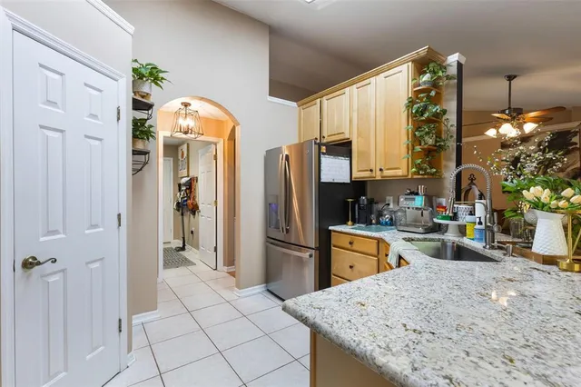 $389,500 | 1095 Club Hills Drive, Eustis, FL 32726