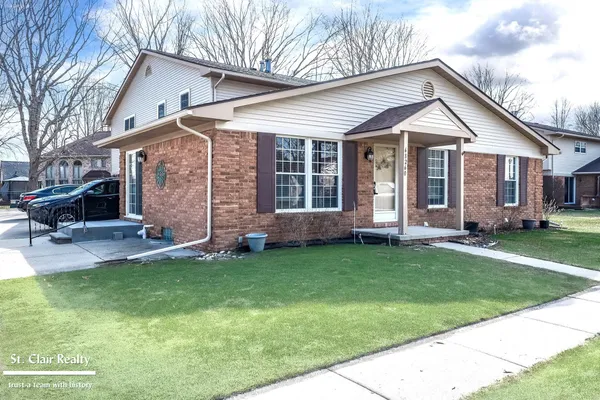 $222,000 | 68260 Rosewood Lane, Richmond, MI 48062