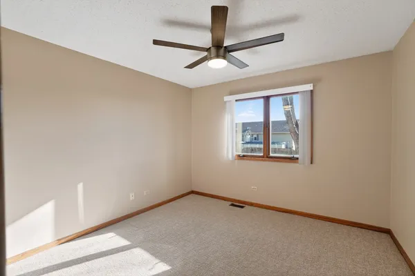 $279,500 | 102 Wyndstone Drive, Elwood, IL 60421