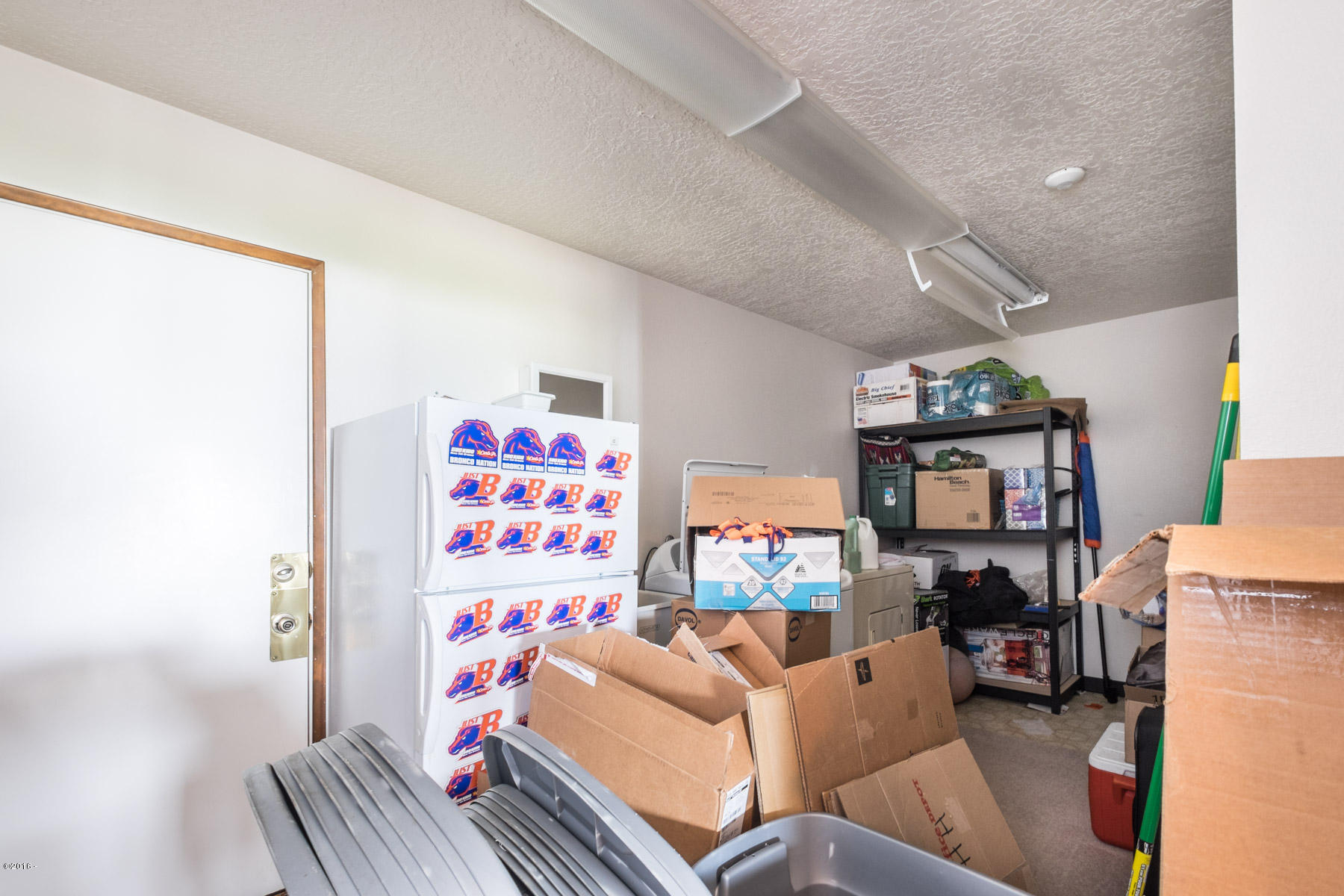 2324 Northwest Inlet Avenue Lincoln City, OR 97367 - Photo 22 of 41 Large utility rm up