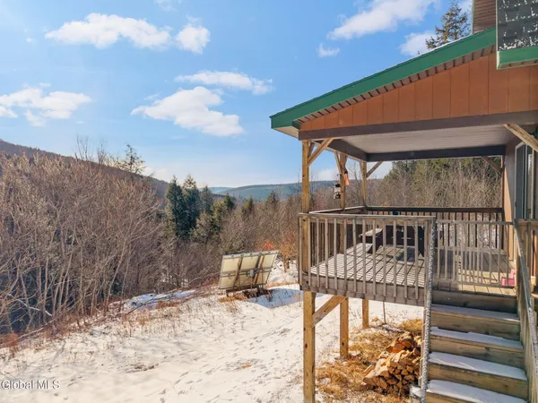 $229,900 | 1673 West Fulton Road, Fulton, NY 12187