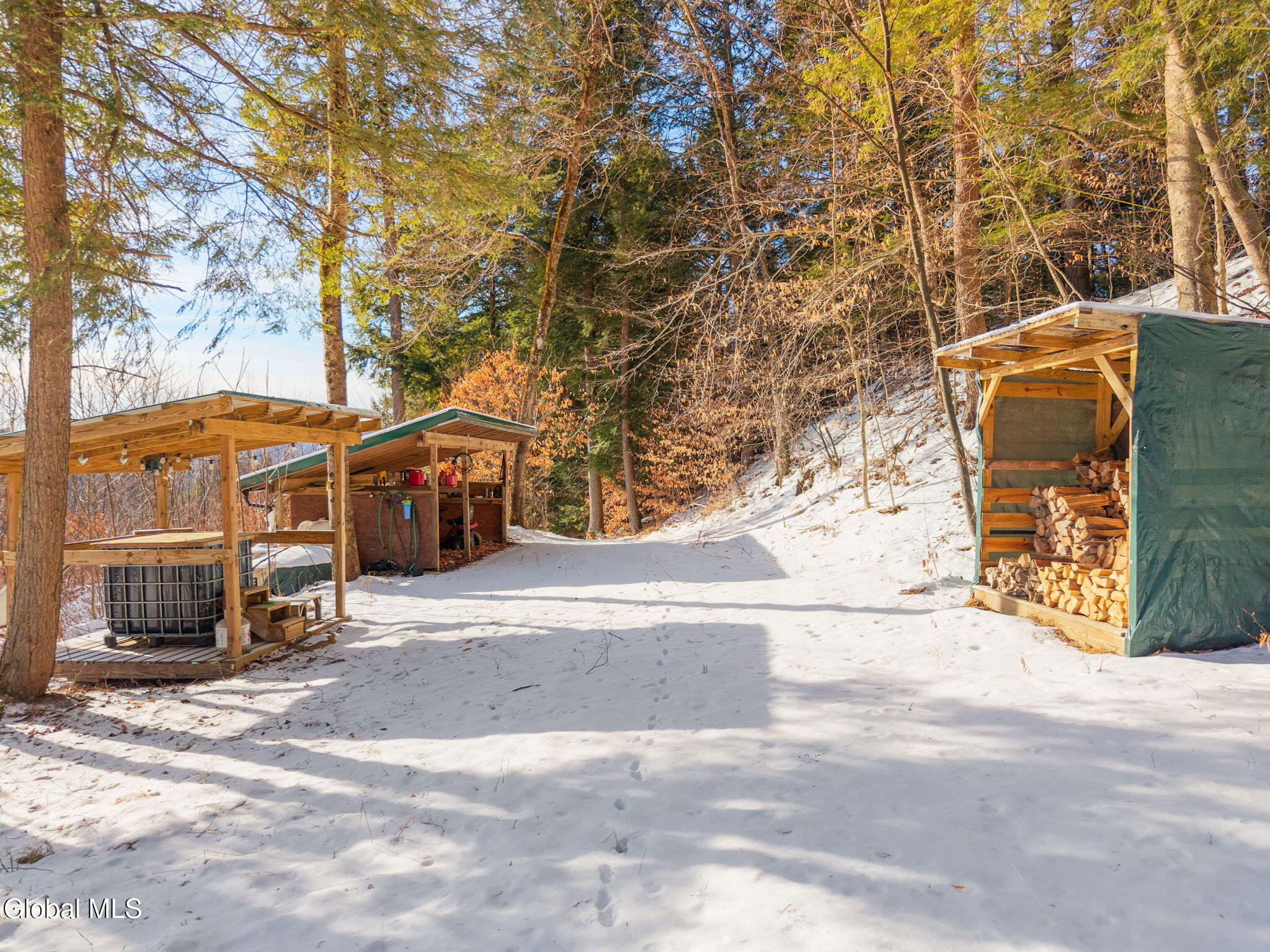 1673 West Fulton Road Fulton, NY 12187 - Photo 14 of 29 22-1673WestFultonRd_22