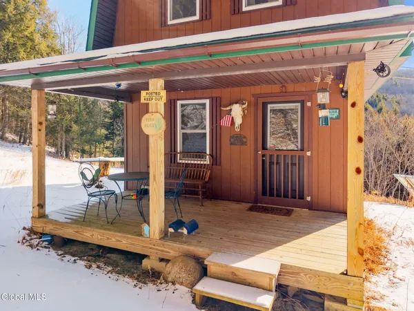 $229,900 | 1673 West Fulton Road, Fulton, NY 12187