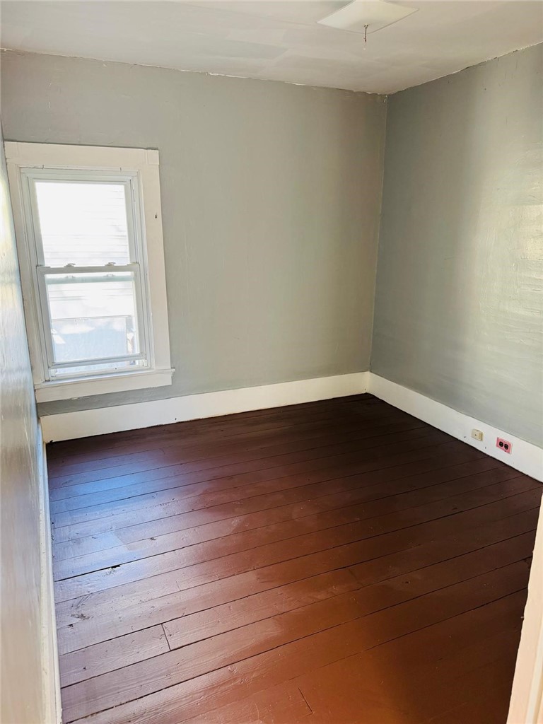 232 East State Street Albion, NY 14411 - Photo 10 of 39