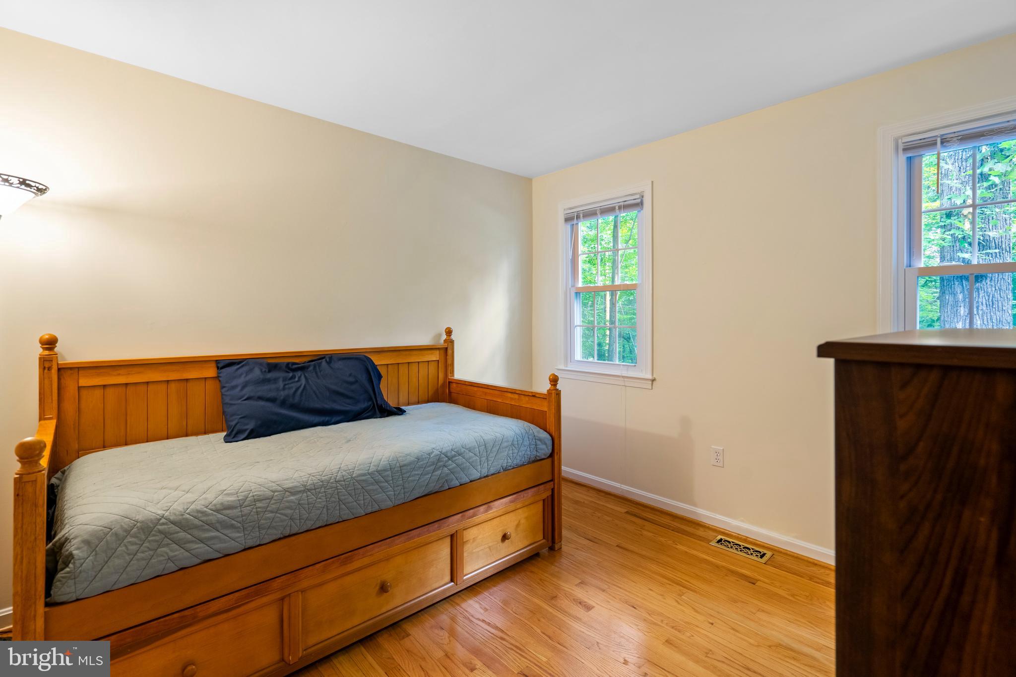 8029 Whitting Drive Manassas, VA 20112 - Photo 23 of 38