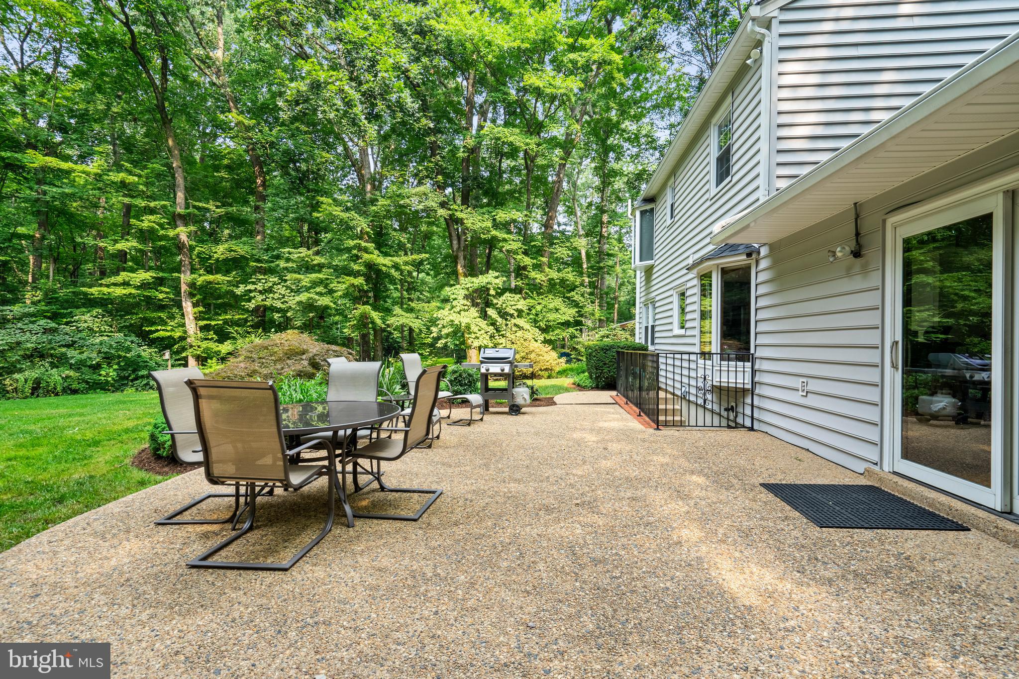 8029 Whitting Drive Manassas, VA 20112 - Photo 27 of 38