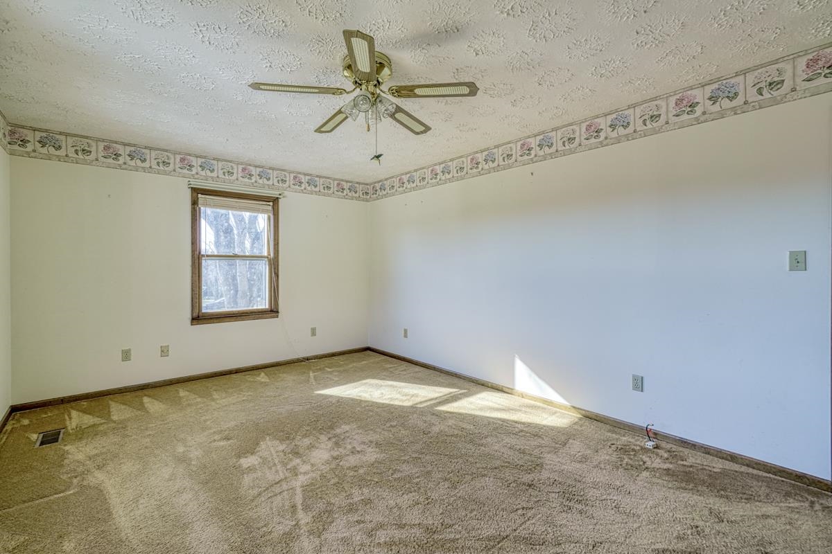 201 Old Salem Road Moore, SC 29369 - Photo 15 of 39