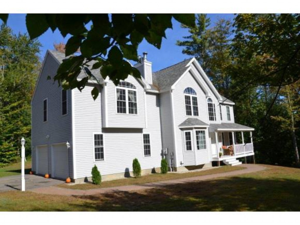 42 Twin Bridge Road Northfield, NH 03276 - Photo 1 of 9 Gallery Image 1