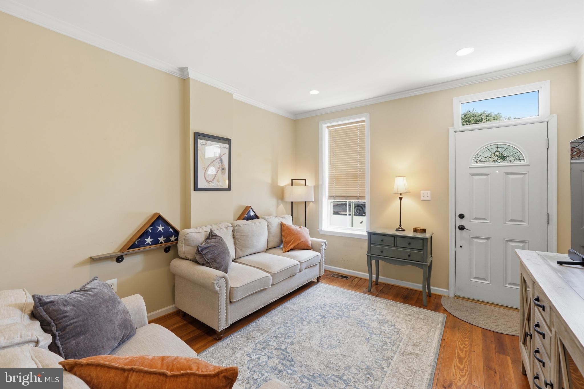 225 Center Street Frederick, MD 21701 - Photo 4 of 23 Living Room