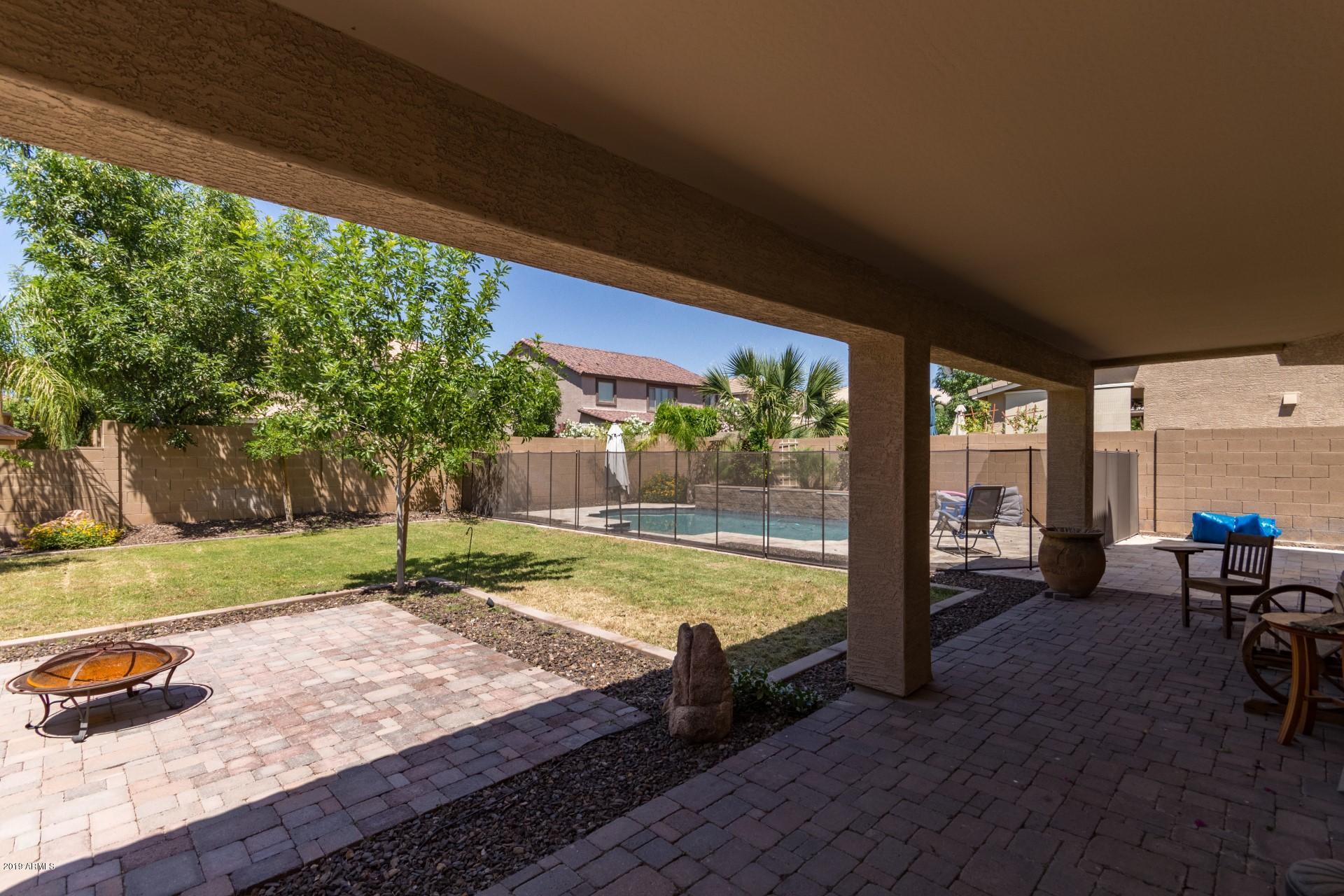2410 West Peak View Road Phoenix, AZ 85085 - Photo 28 of 35 Gallery Image 28