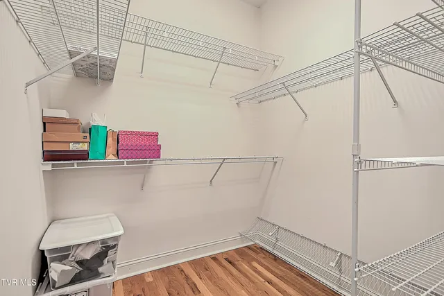 $624,000 | 1036 Sussex Drive, Kingsport, TN 37660