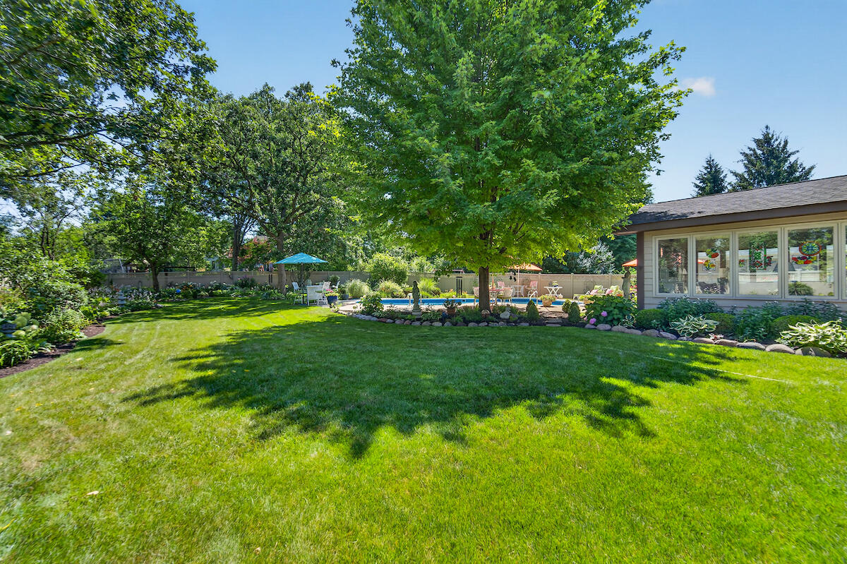 8419 110th Avenue Pleasant Prairie, WI 53158 - Photo 35 of 41 8419 Backyard 2
