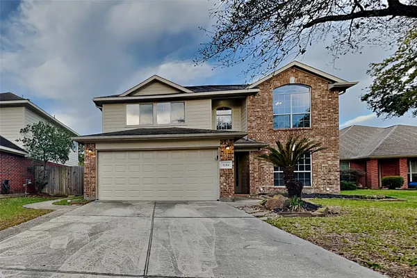 $2,140 | 32414 Angler Park, Conroe, TX 77385