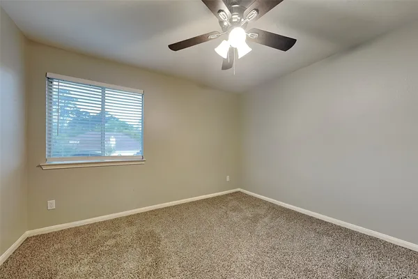 $2,140 | 32414 Angler Park, Conroe, TX 77385