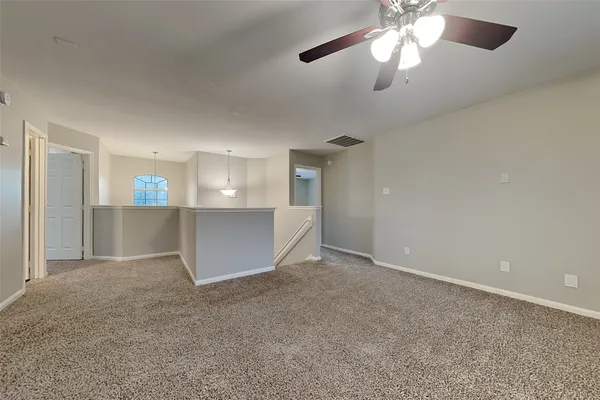 $2,140 | 32414 Angler Park, Conroe, TX 77385