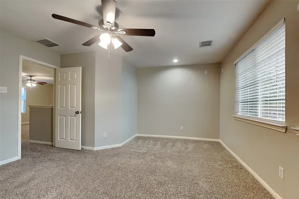 $2,140 | 32414 Angler Park, Conroe, TX 77385