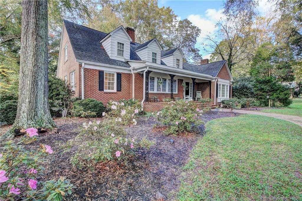 302 West Old Post Road Cherryville, NC 28021 - Photo 3 of 33 Gallery Image 3