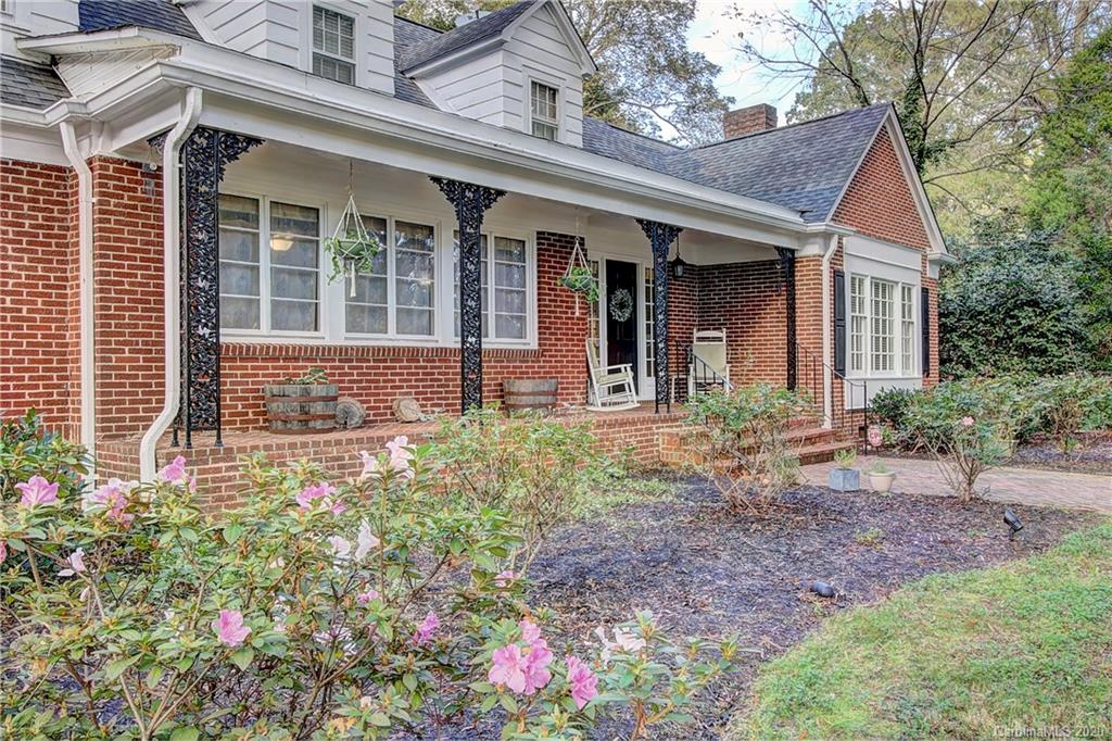 302 West Old Post Road Cherryville, NC 28021 - Photo 4 of 33 Gallery Image 4