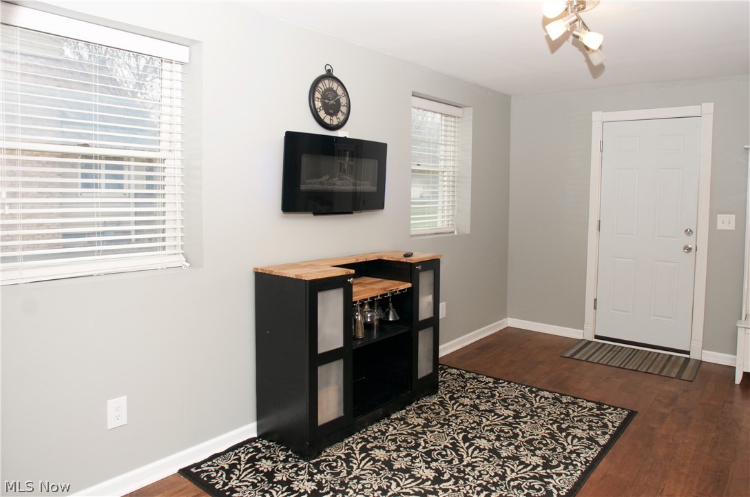 14011 Whitney Road Strongsville, OH 44136 - Photo 12 of 34