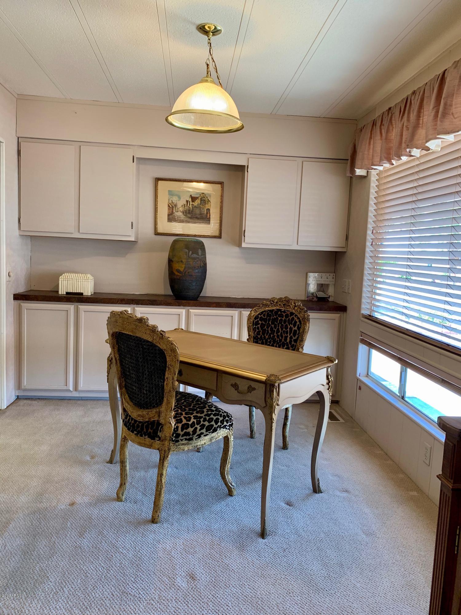 3511 East Grandview Road Phoenix, AZ 85032 - Photo 8 of 33 Breakfast Nook