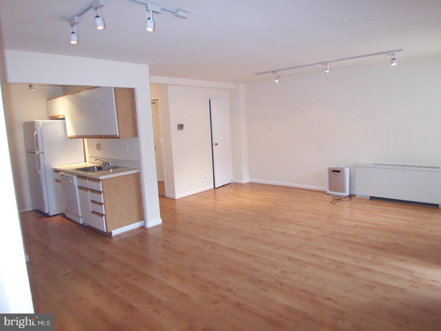 1601 18th Street Northwest, Unit 406 Washington, DC 20009 - Photo 7 of 30 Open Concept