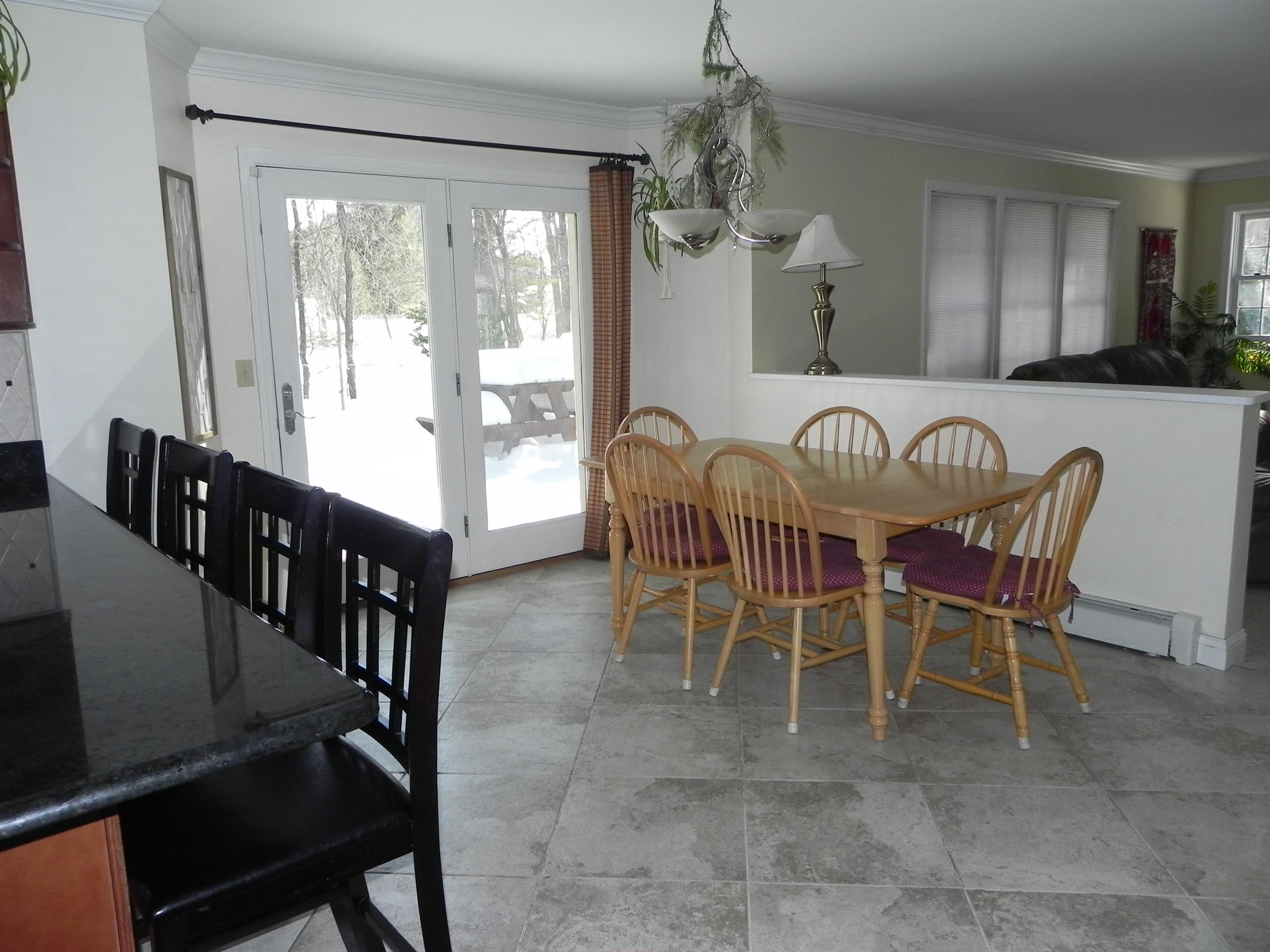 55 Longwood Circle Colchester, VT 05446 - Photo 9 of 48 Gallery Image 9