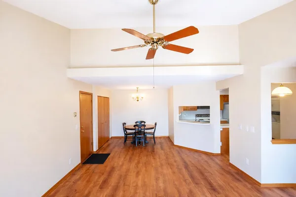 $235,000 | 112 East Freistadt Road, Unit H, Thiensville, WI 53092