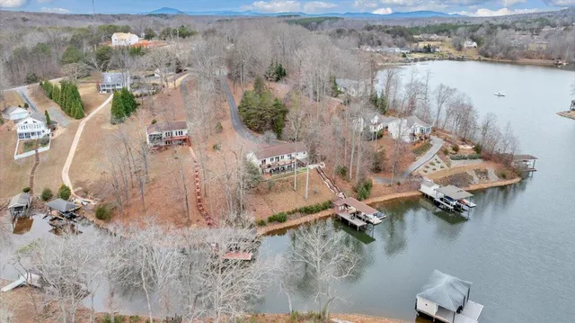 $859,000 | 60 Cameron Circle, Wirtz, VA 24184