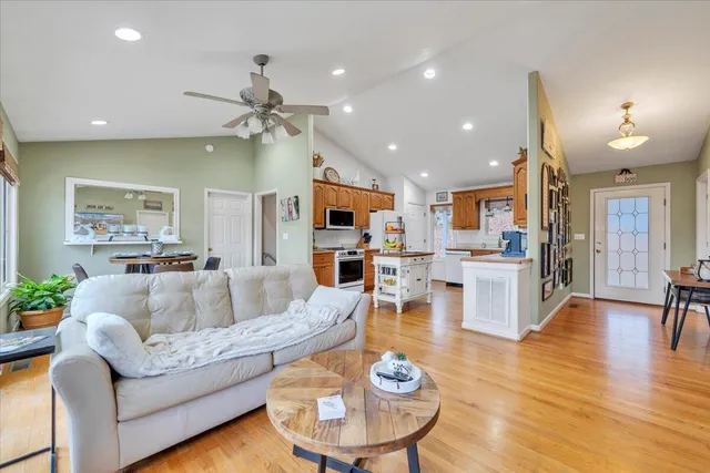 $859,000 | 60 Cameron Circle, Wirtz, VA 24184