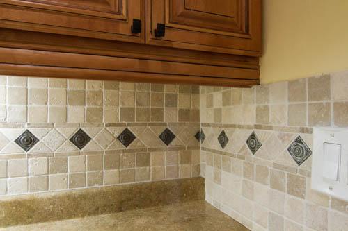 384 Brighton J, Unit 384 Boca Raton, FL 33434 - Photo 5 of 13 Backsplash