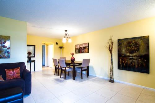 384 Brighton J, Unit 384 Boca Raton, FL 33434 - Photo 8 of 13 Apt