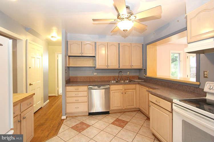 8809 Sundale Drive Silver Spring, MD 20910 - Photo 6 of 17 Kitchen
