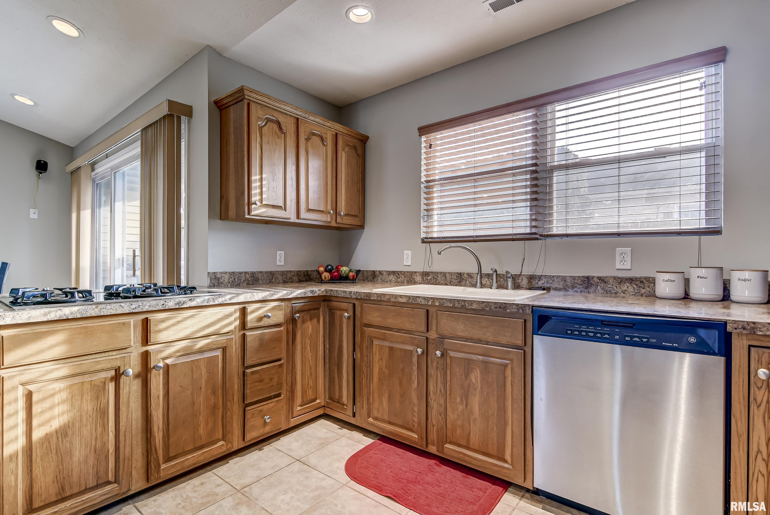4010 Marryat Drive Springfield, IL 62711 - Photo 12 of 27