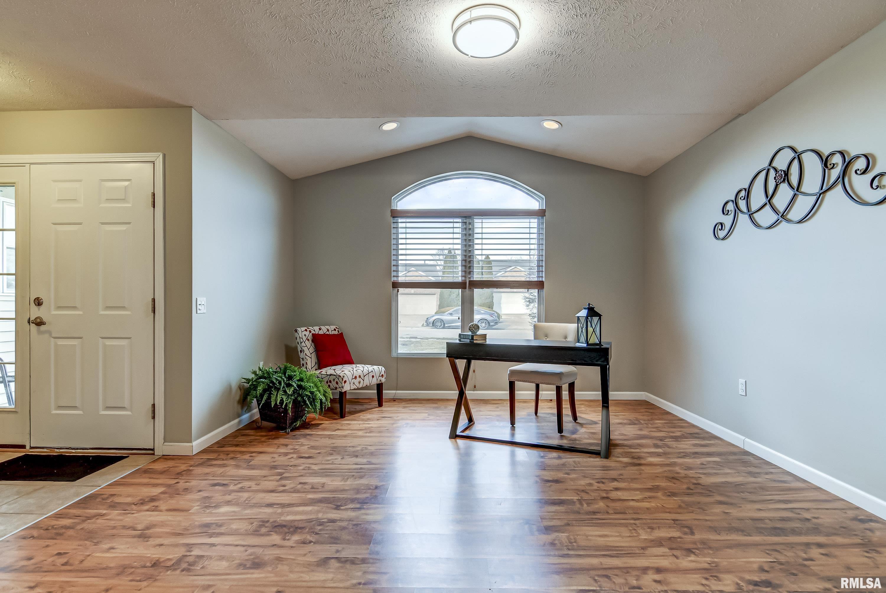 4010 Marryat Drive Springfield, IL 62711 - Photo 8 of 27