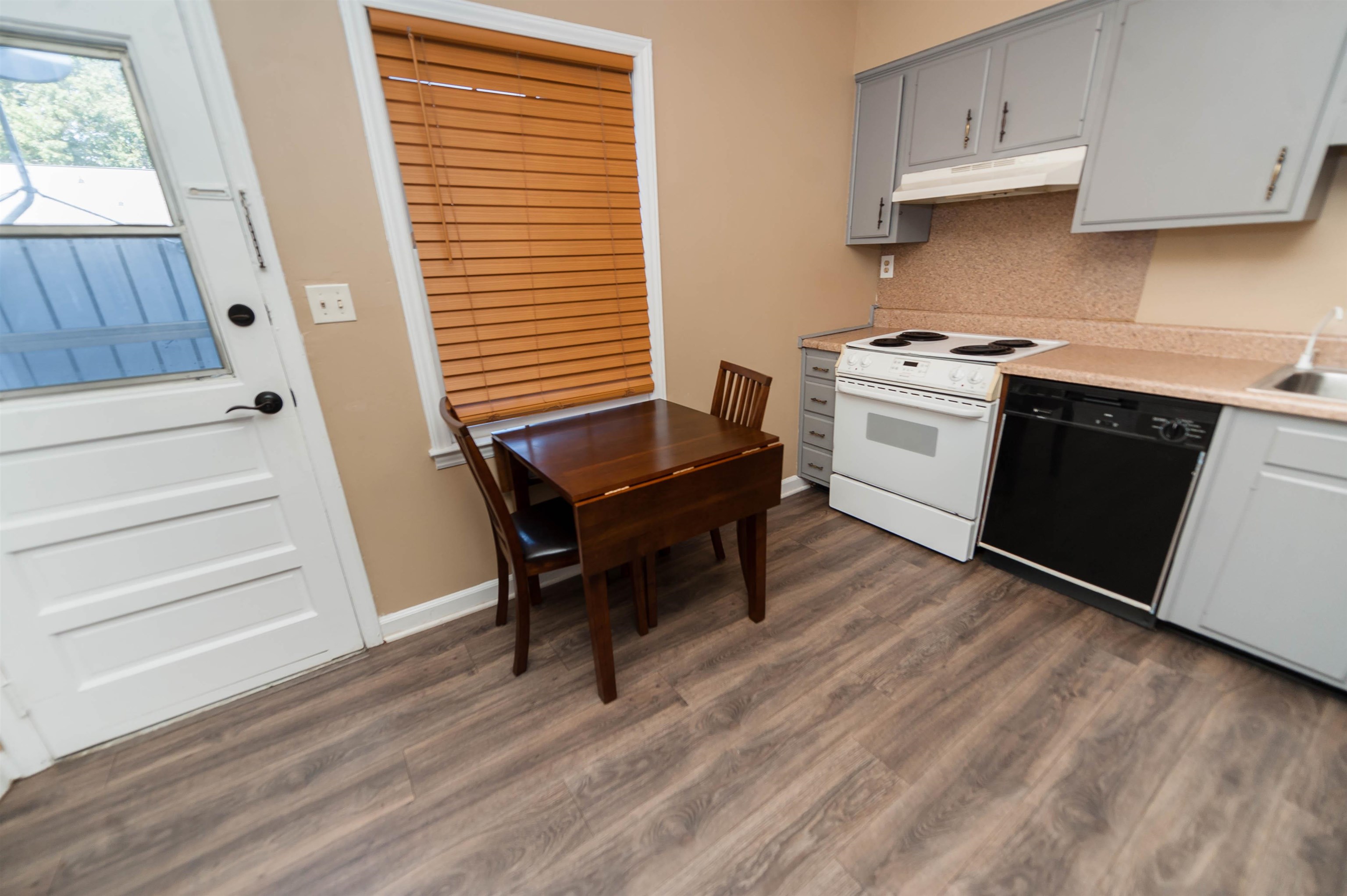 1436 D Dover Road Spartanburg, SC 29301 - Photo 8 of 22 Gallery Image 8