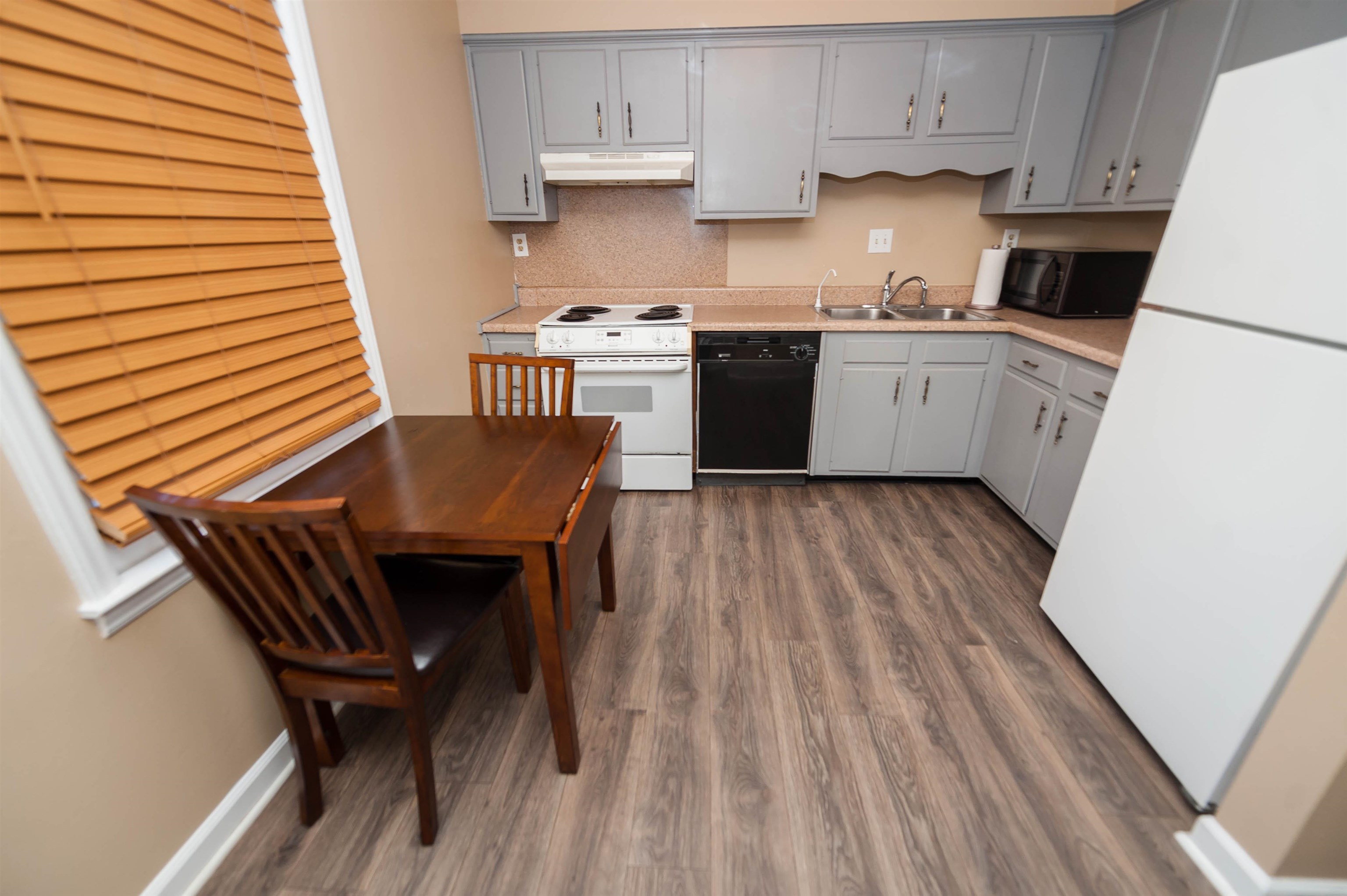 1436 D Dover Road Spartanburg, SC 29301 - Photo 9 of 22 Gallery Image 9