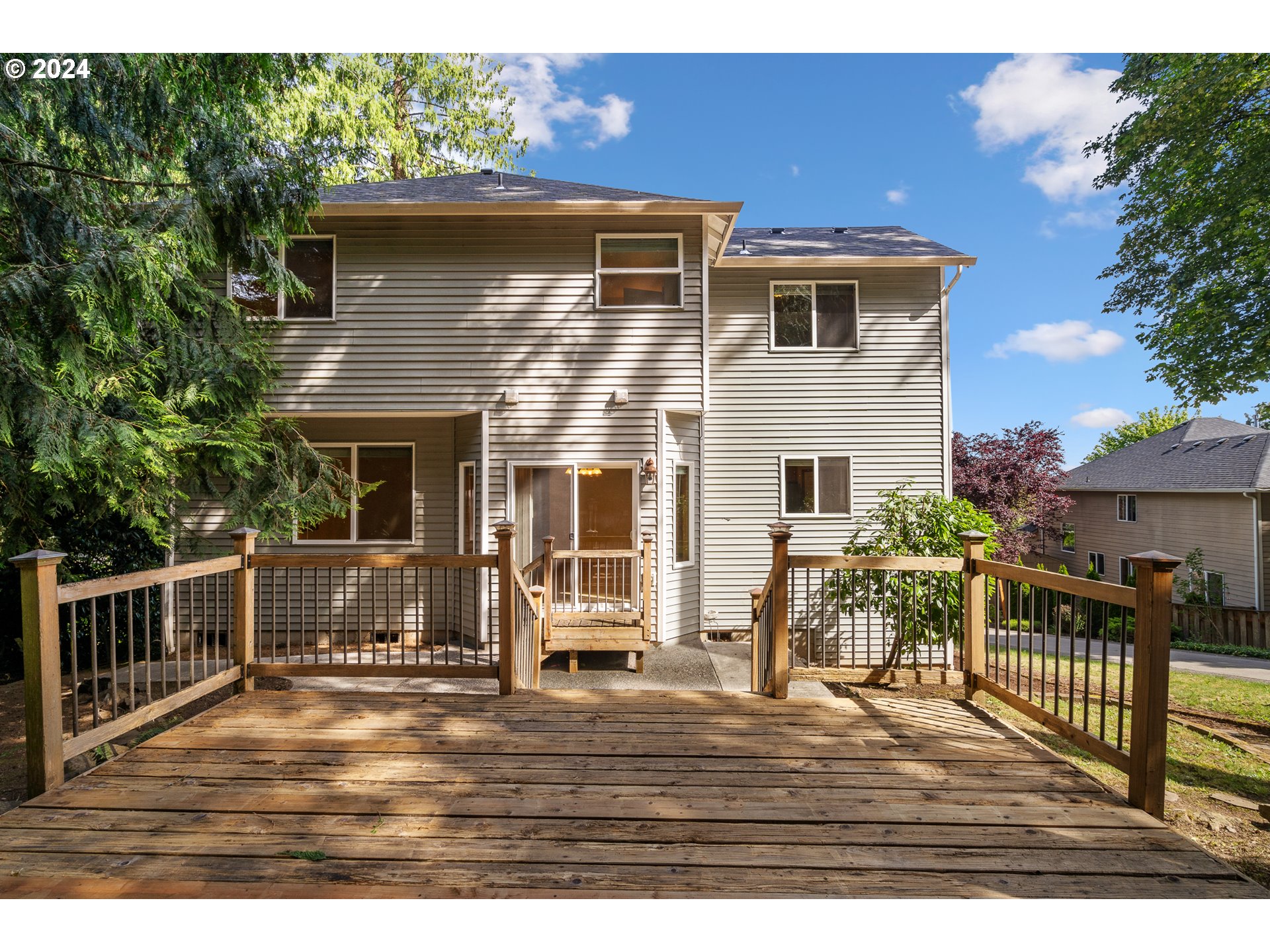 8009 Northeast 16th Street Vancouver, WA 98664 - Photo 42 of 46 a view of a house with backyard and deck