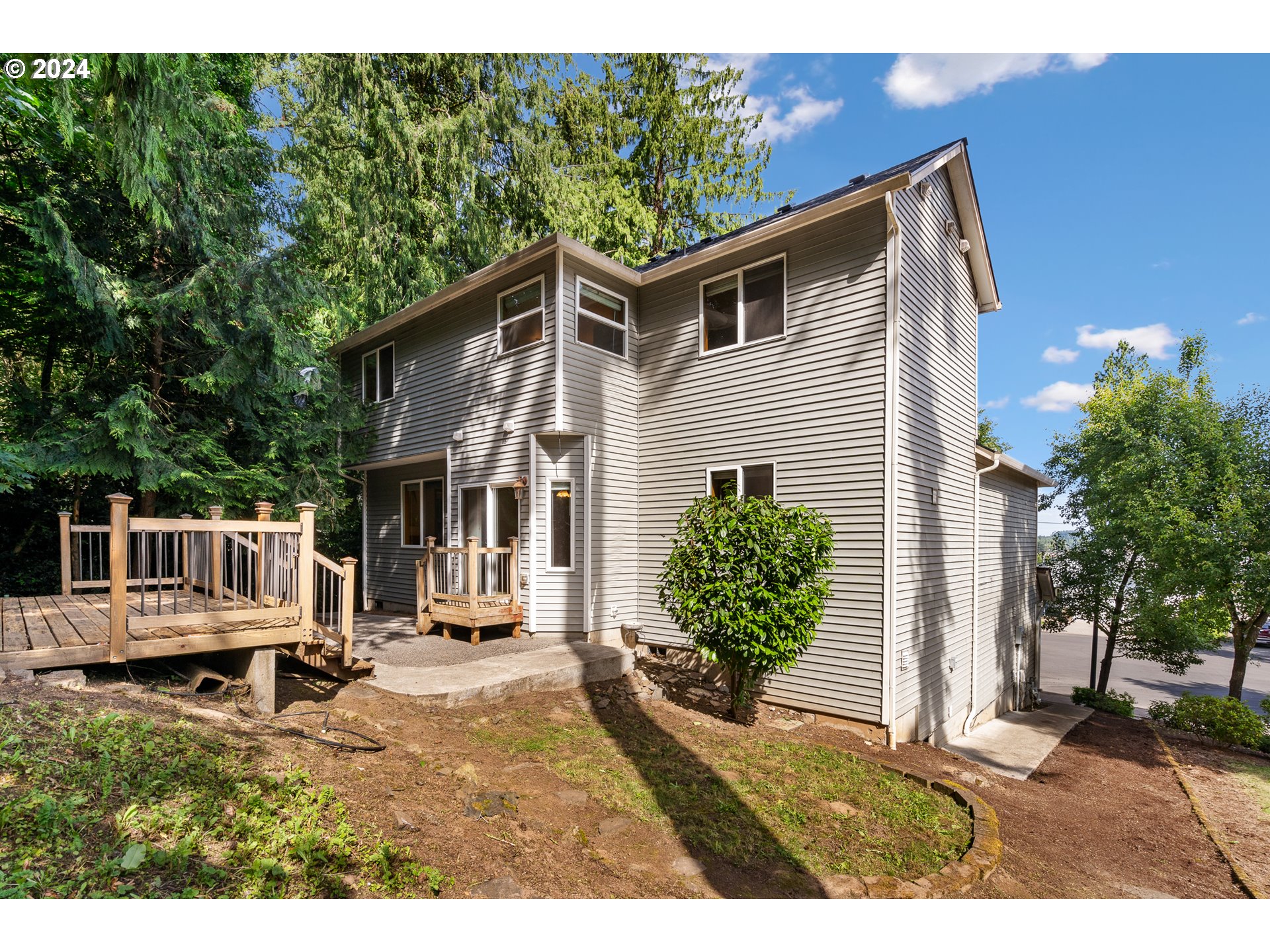8009 Northeast 16th Street Vancouver, WA 98664 - Photo 44 of 46 a view of a house with a yard