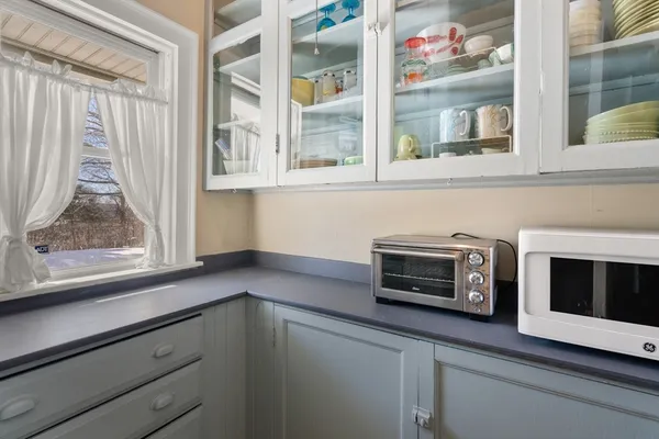 $759,000 | 25 Kenwood Avenue, Worcester, MA 01605