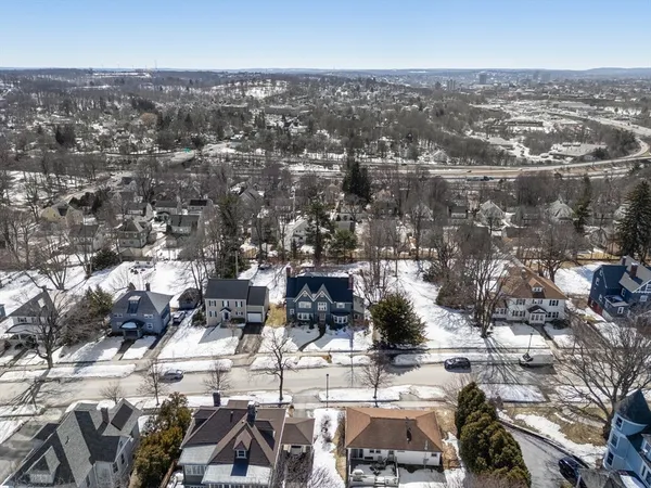 $759,000 | 25 Kenwood Avenue, Worcester, MA 01605