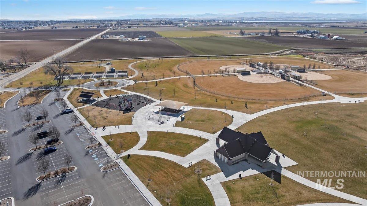 16719 Hopper Avenue Caldwell, ID 83607 - Photo 9 of 46