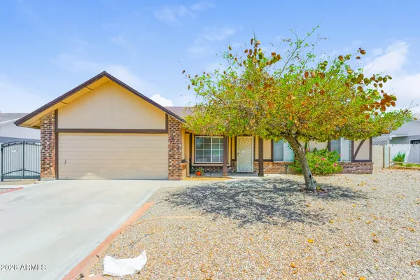$439,000 | 6136 East Evergreen Street, Mesa, AZ 85205