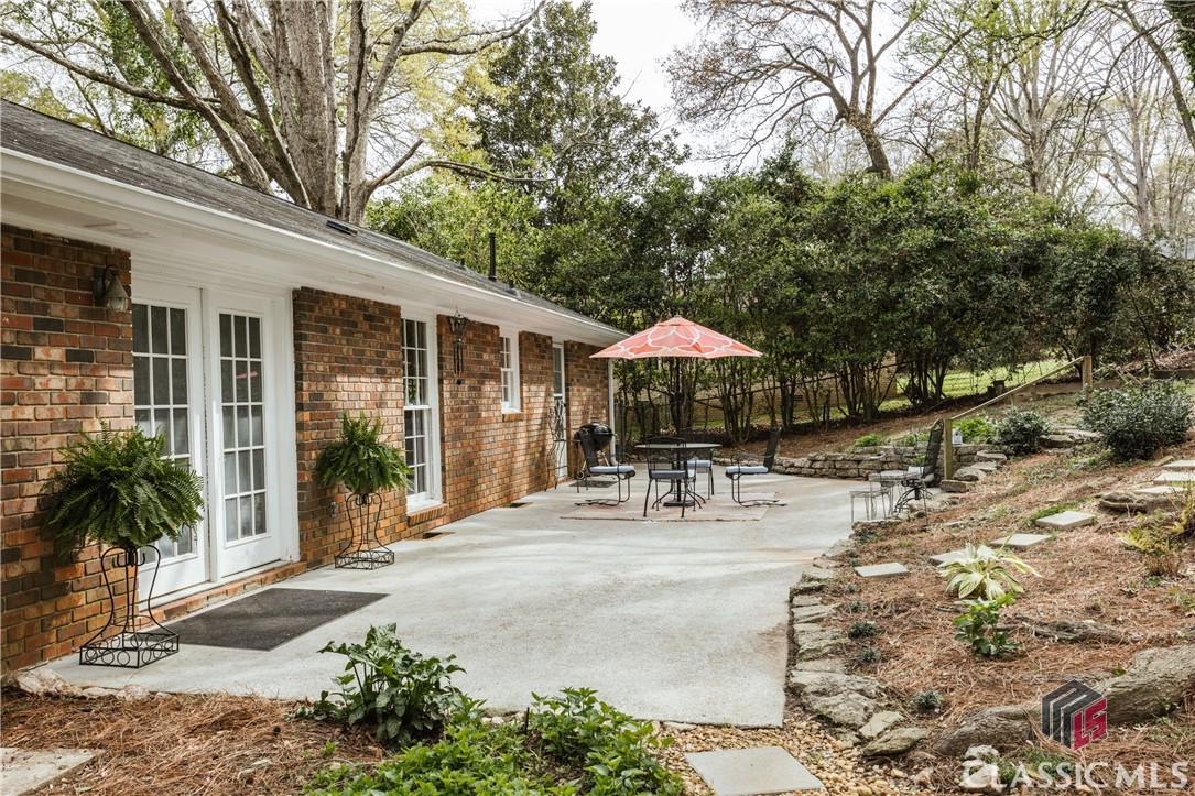 221 Cherokee Ridge Athens, GA 30606 - Photo 16 of 51
