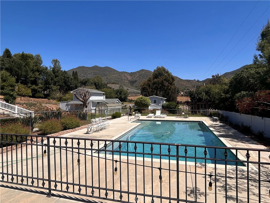 35768 Rice Canyon Road Fallbrook, CA 92028 - Photo 4 of 35